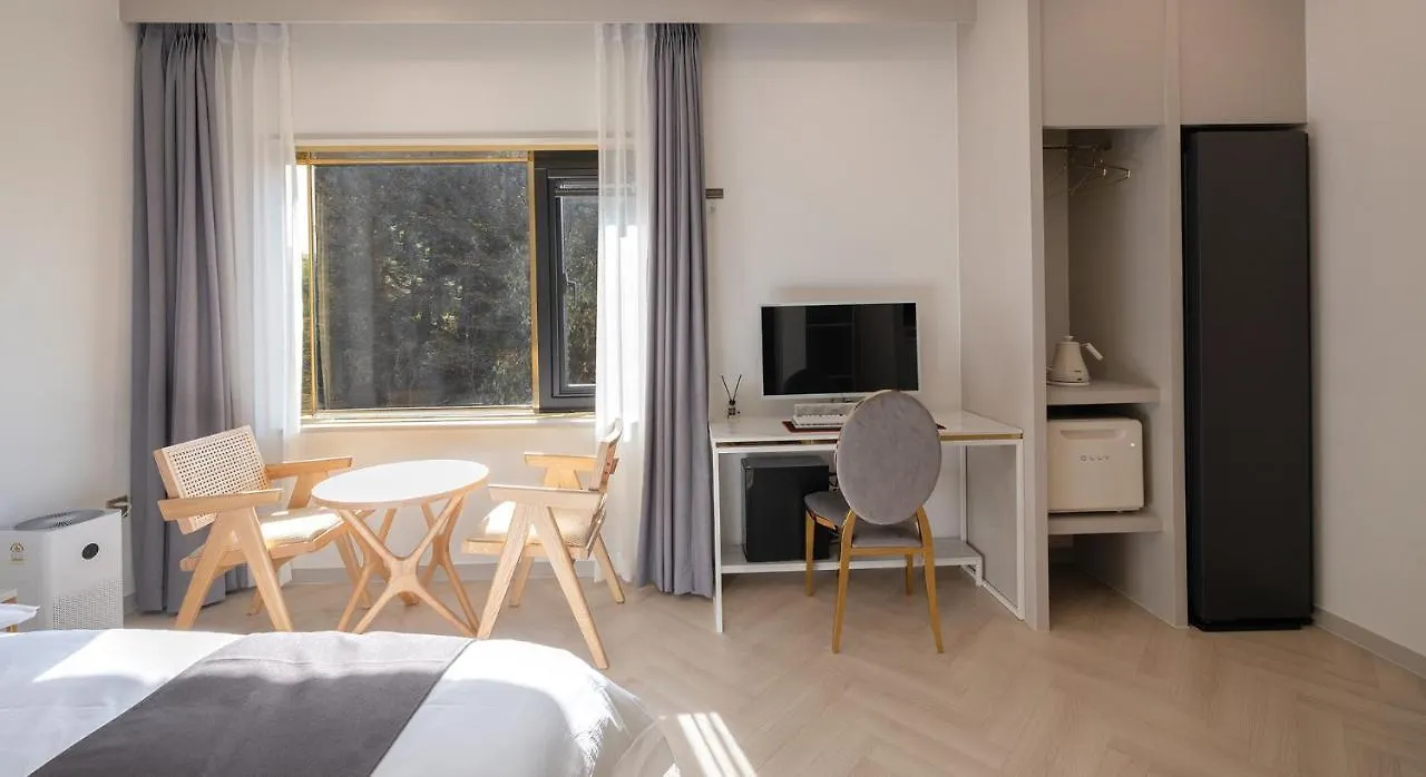 Denbasta Forest Hotel Busan