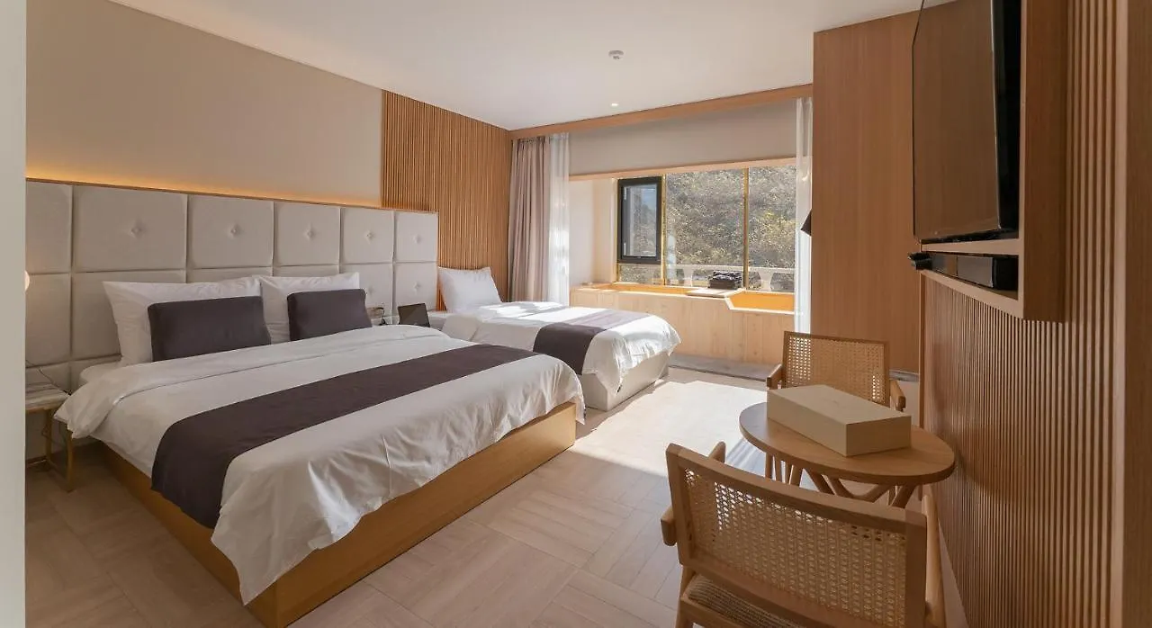 Denbasta Forest Hotel Busan