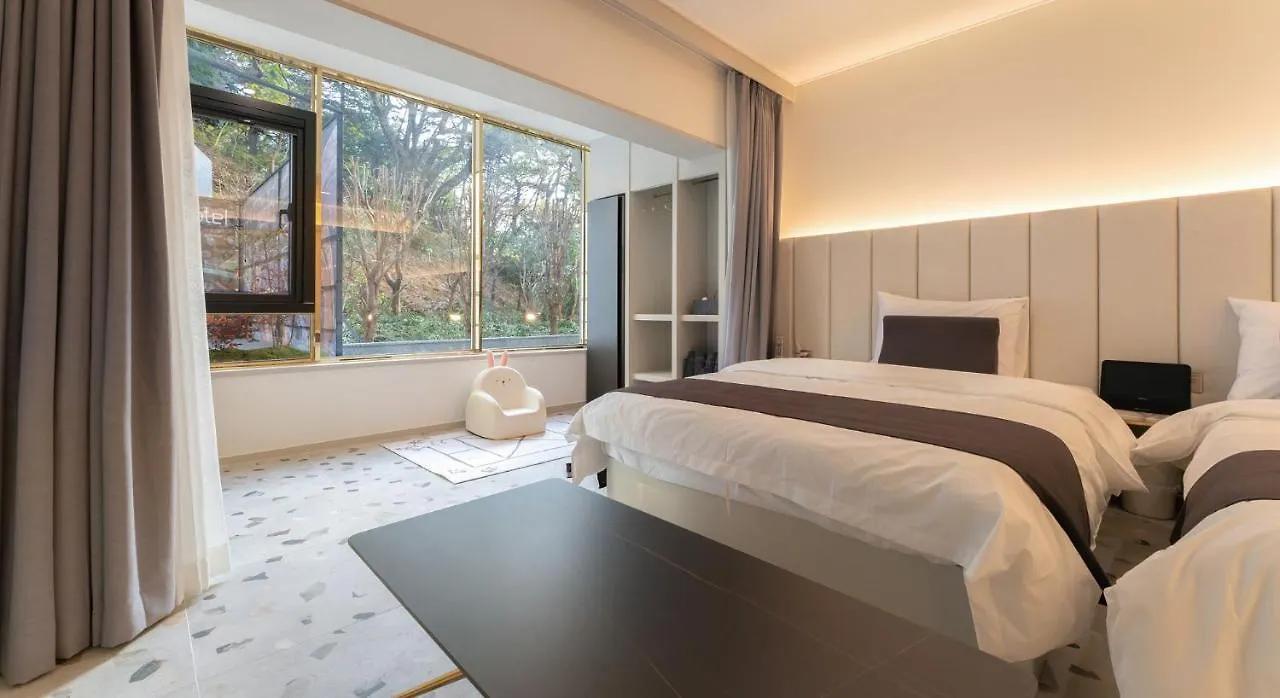 Denbasta Forest Hotel Busan